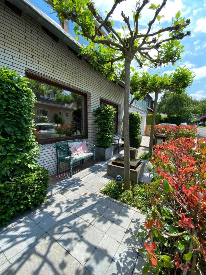 Grosszuegige Monteurwohnung 埃森 外观 照片
